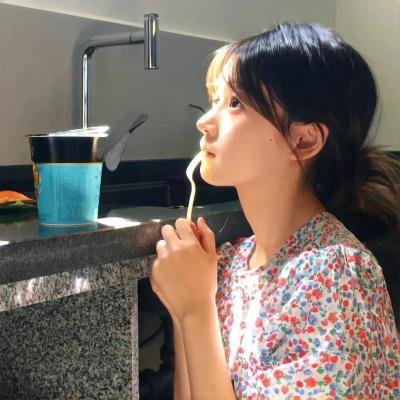 沦落风尘一妇人